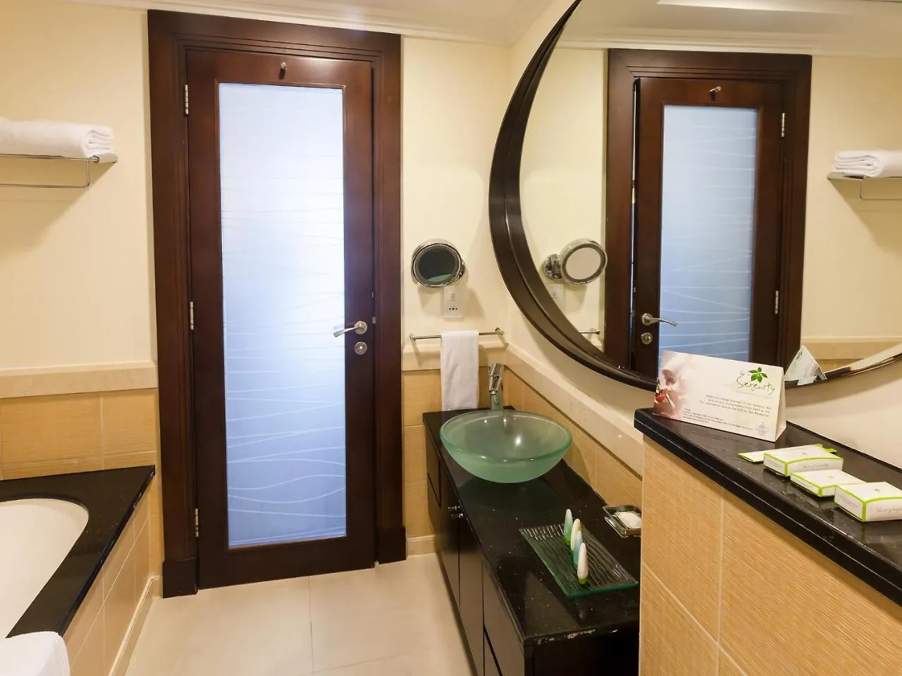 Flora Park Deluxe Hotel Apartments Dubai Aparthotel